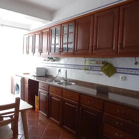 Aires-ferias Em Peniche