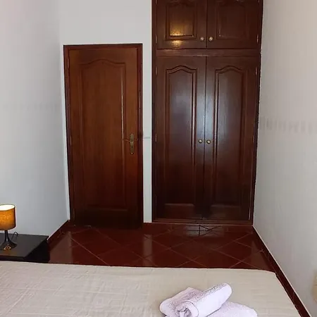 Aires-ferias Em Apartamento