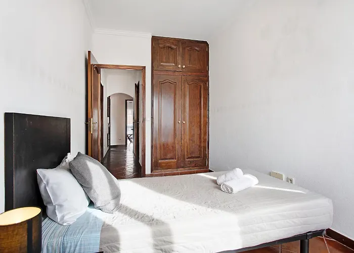 Aires-ferias Em * Peniche